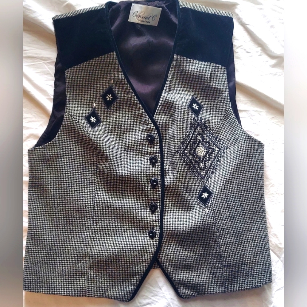 Houndstooth black and white wool vest